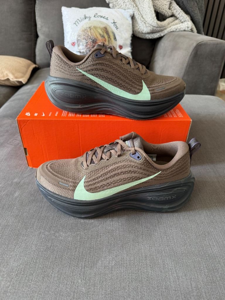 Nike Vomero Plus UK 6 EU 40 Ironstone Quartz Patina IR7550-030 Running Trainers