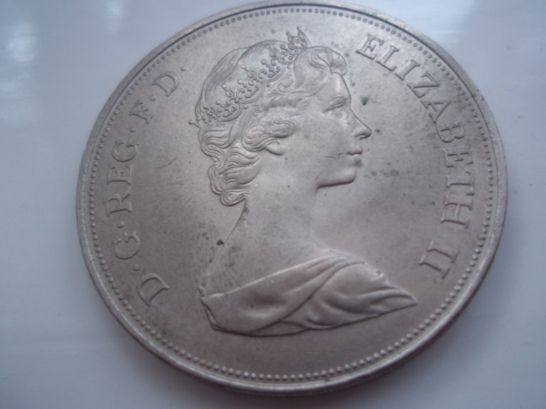 Queen Elizabeth & Prince Philip coin 1947-1972