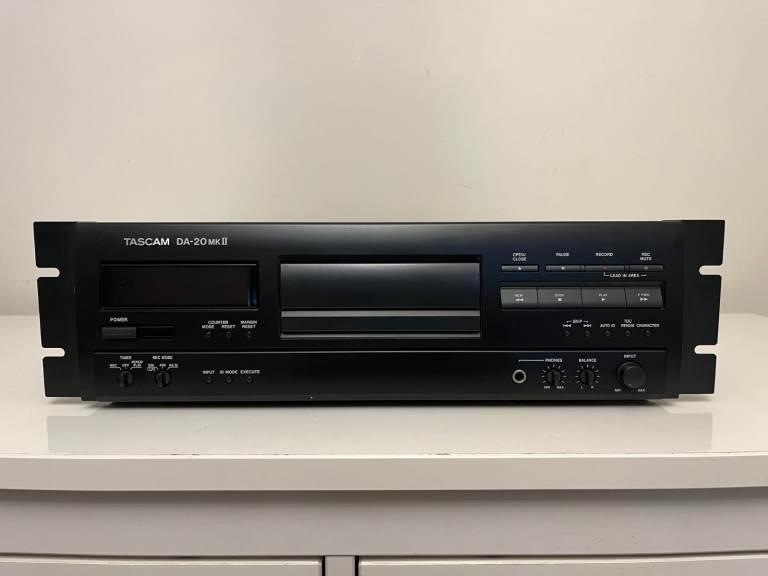Vintage Tascam DA-20 MKII DAT Digital Audio Tape Deck