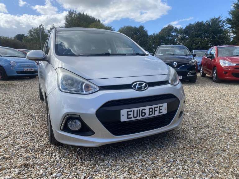 2016 Hyundai i10 1.0 I10 PREM 1.0 BD (BLUE INT) Hatchback Petrol Manual