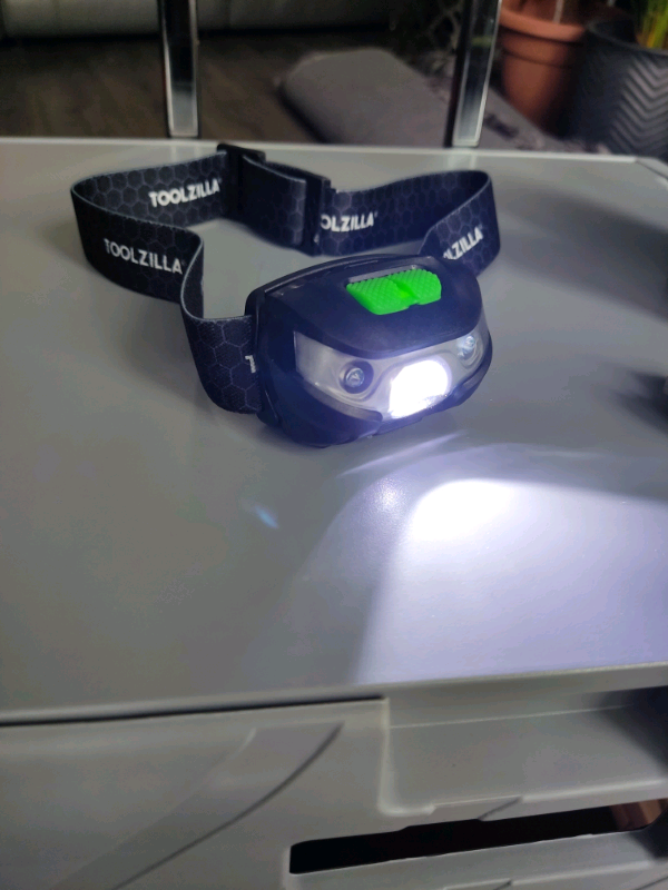 Professional Headlight torch brand new sealed rechargeable 