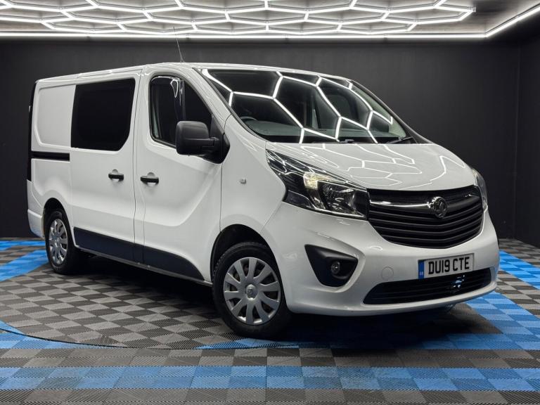  Vauxhall Vivaro 1.6 CDTi 2900 BiTurbo ecoTEC Sportive Crew Van L1 H1 Euro 6 (s/s) 5dr (6 Se Dies...