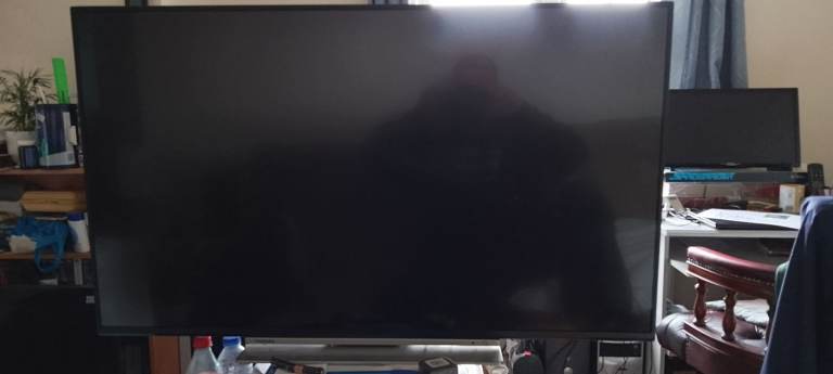Toshiba LCD TV UHD 43" Intermittent Picture Issue Bluetooth Ethernet Internet