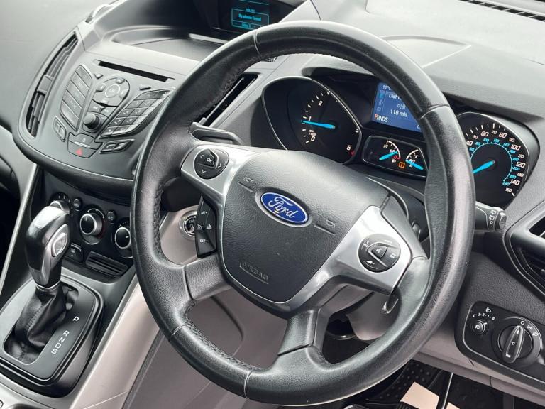 2014 Ford Kuga 2.0 TDCi Zetec 5dr Powershift HATCHBACK Diesel Automatic