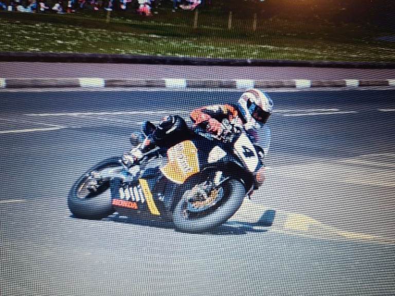 NW 200 York corner