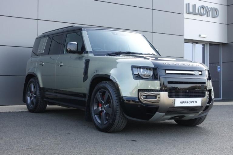 LAND ROVER DEFENDER 3.0 D300 X 110 5dr Auto