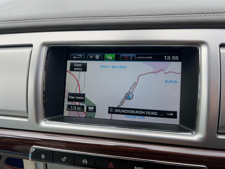 2014 Jaguar XF 2.2d Portfolio Sportbrake Auto Euro 5 (s/s) 5dr ESTATE Diesel Automatic