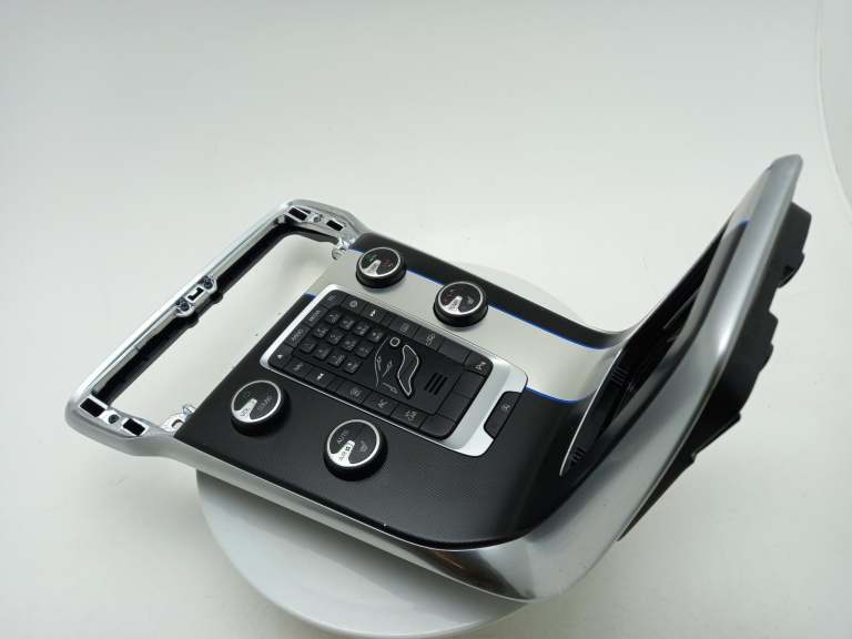 Volvo V40 A/C Heater Control Panel 2012-2020