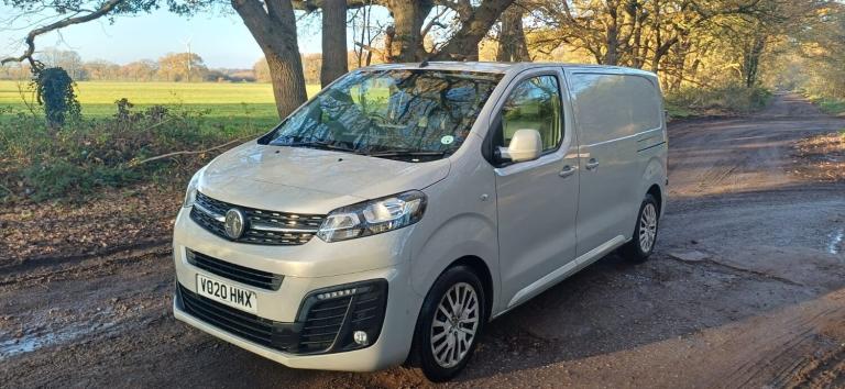 2020 Vauxhall Vivaro sportive l1 grey air con 1 owner history finance available  PANEL VAN Diesel...