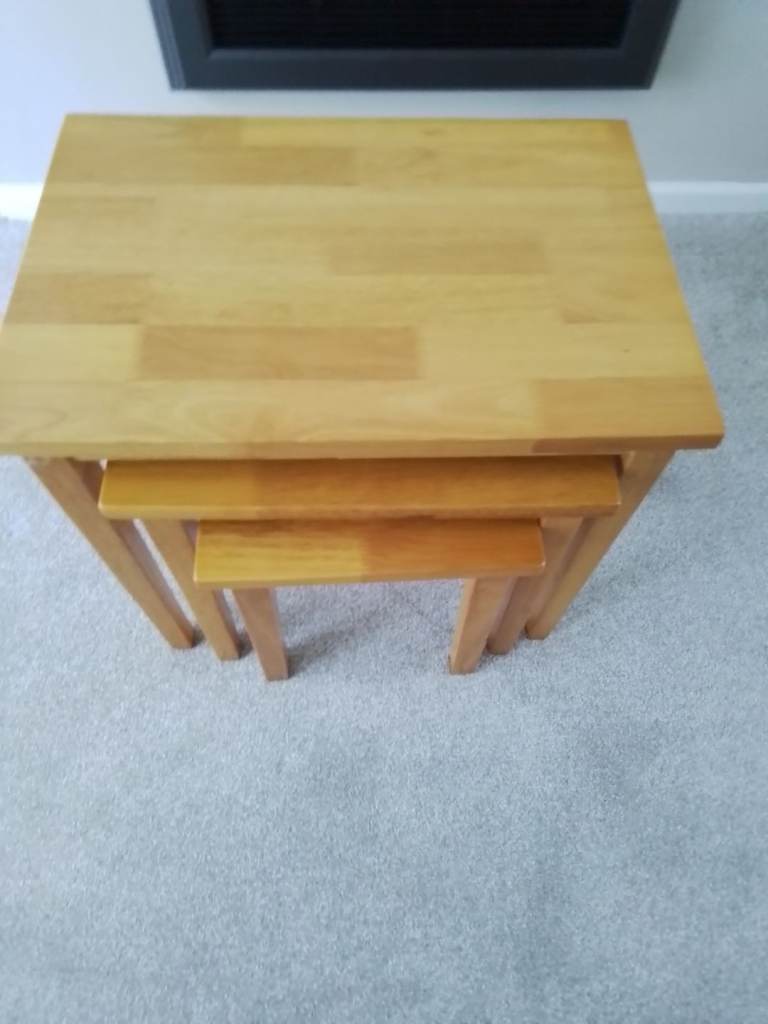 Set of 3 Wooden Nesting Tables – Excellent Condition