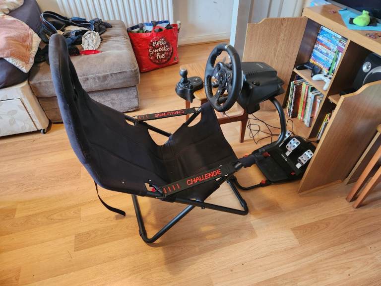 Logitech G920 Driving Force Racing Wheel, Pedals & Shifter with Playseat Challenge