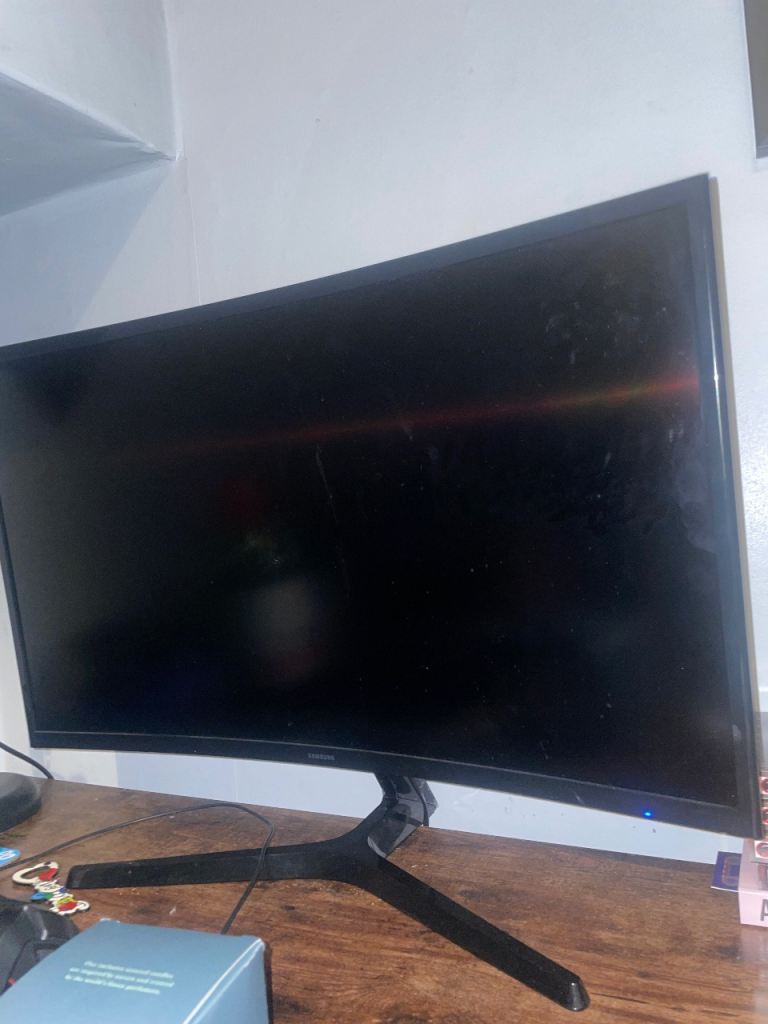 Samsung curved monitor 