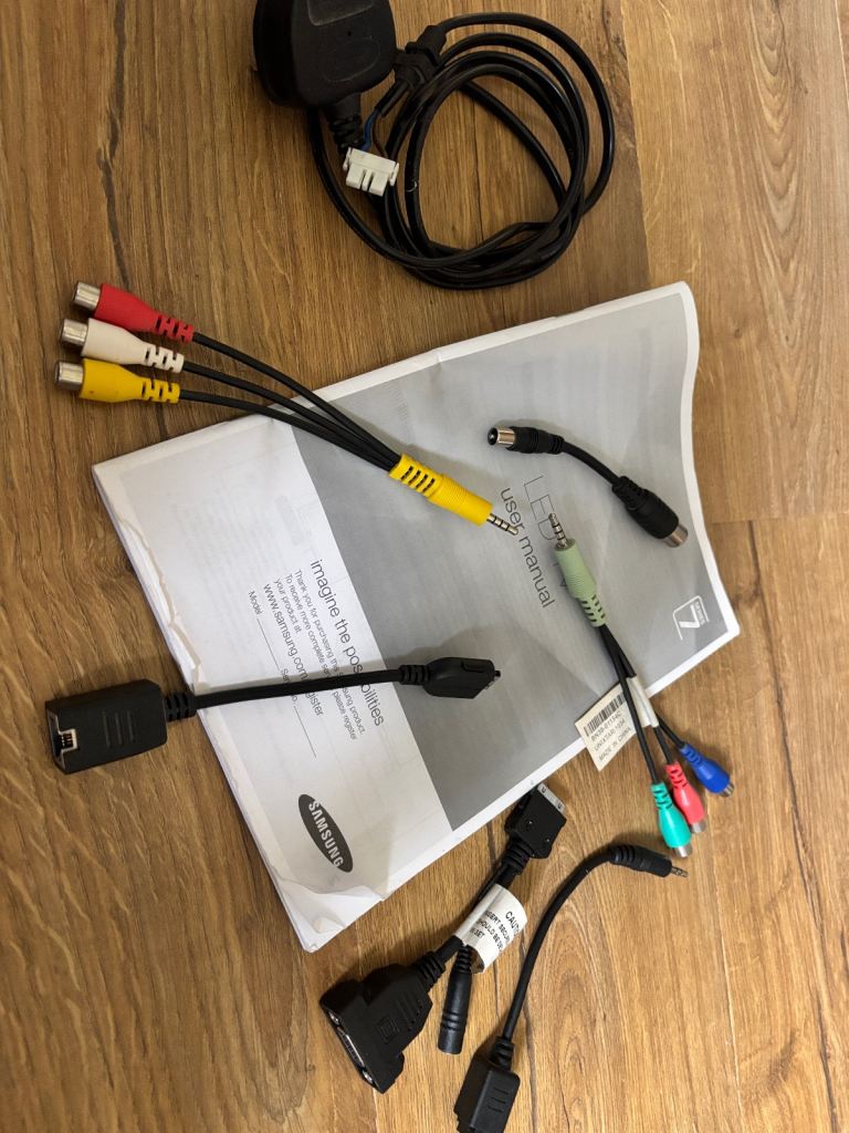 Samsung series 7 LED flat screen TV interface leads adapters