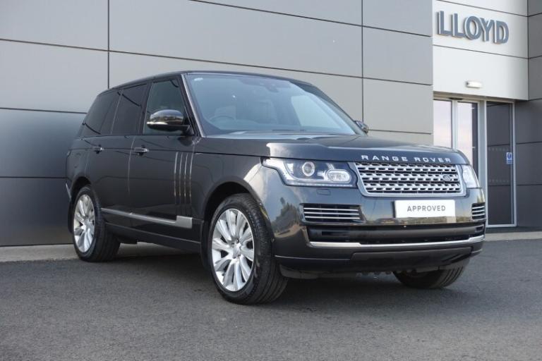 LAND ROVER RANGE ROVER 3.0 TDV6 Vogue SE 4dr Auto