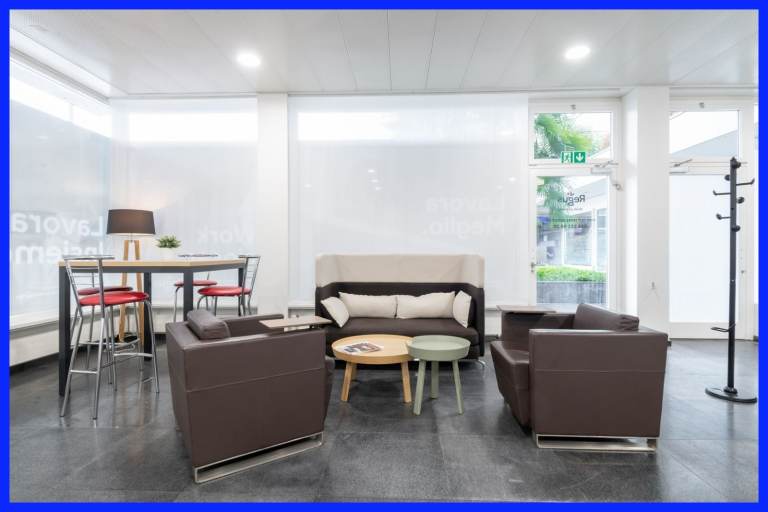 Uxbridge - UB10 0FD, Access professional coworking space in Regus Hillingdon House