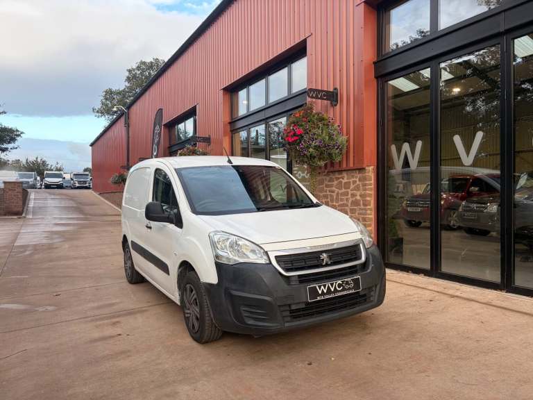2018 Peugeot Partner 850 1.6 BlueHDi 100 Professional Van [non SS] PANEL VAN Diesel Manual