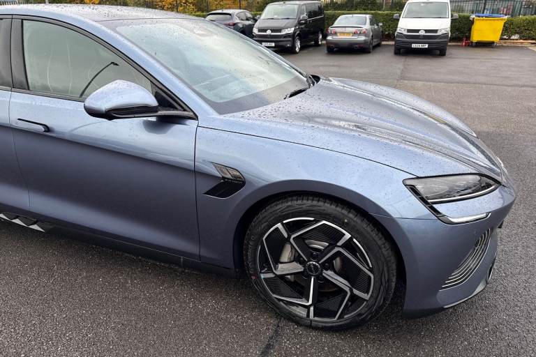 2025 BYD Seal 82.5kWh Excellence Auto AWD 4dr Saloon Automatic