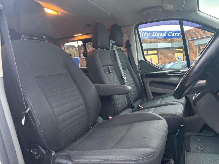 2020 Ford Transit Custom 2.0 300 EcoBlue Limited Crew Van Auto L1 H1 Euro 6 (s/s) 5dr (6 Seat) PA...