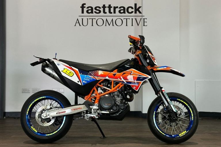 KTM 690 SMCR Supermoto 625 640 660 - 2014 - LOADS OF EXTRAS - GREAT HISTORY 