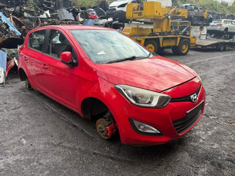 HYUNDAI I20 2012 1.2 PETROL BREAKING FOR PARTS