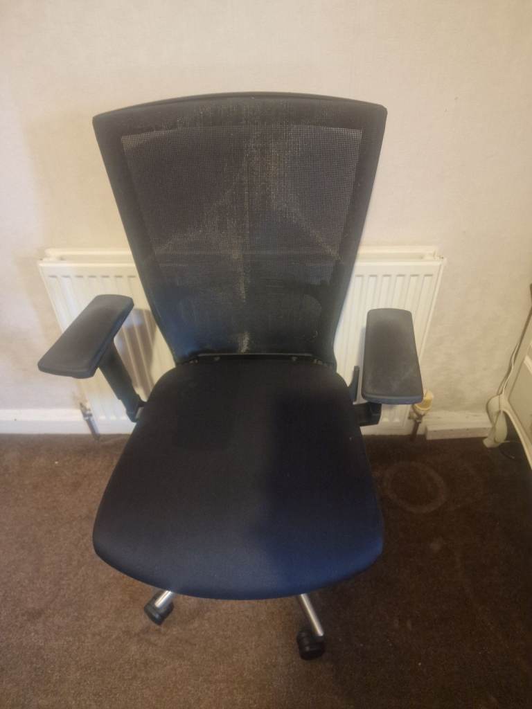 BESTUHL RADIUS OFFICE CHAIR 