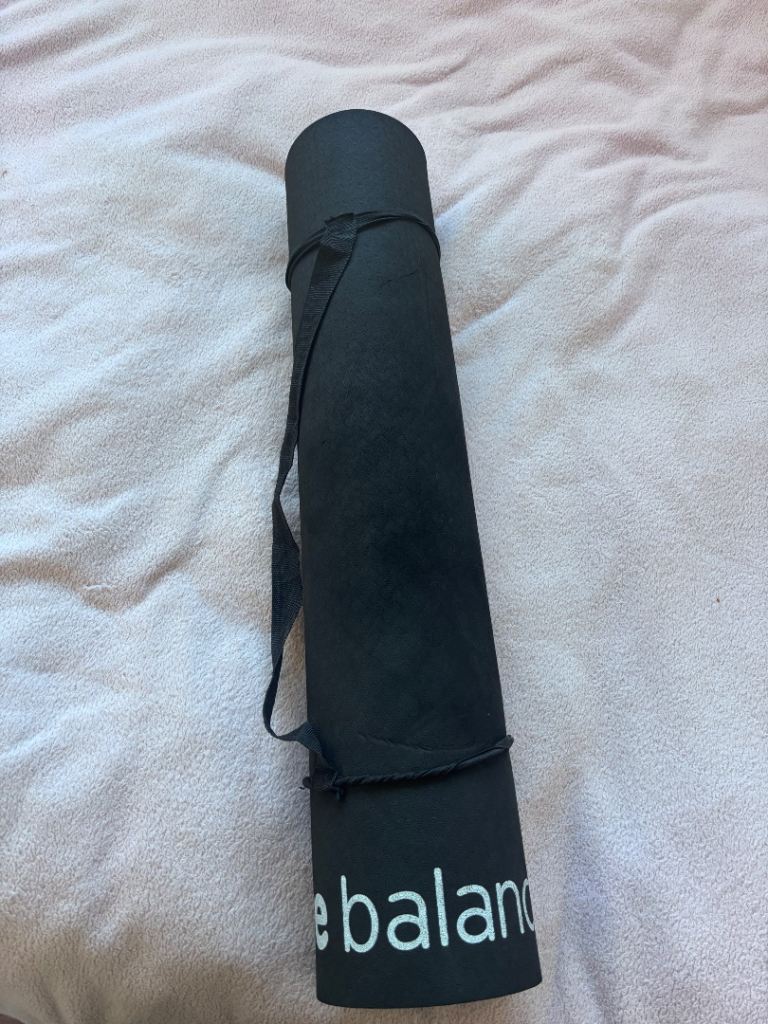 Core Balance Yoga Mat 183cm x 65cm x 0.6cm – Black, Good Condition