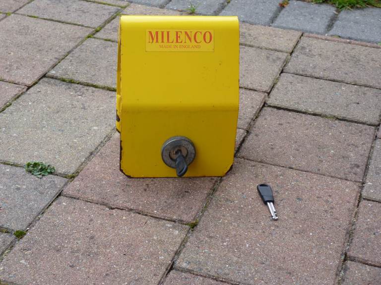 Milenco hitch lock for sale