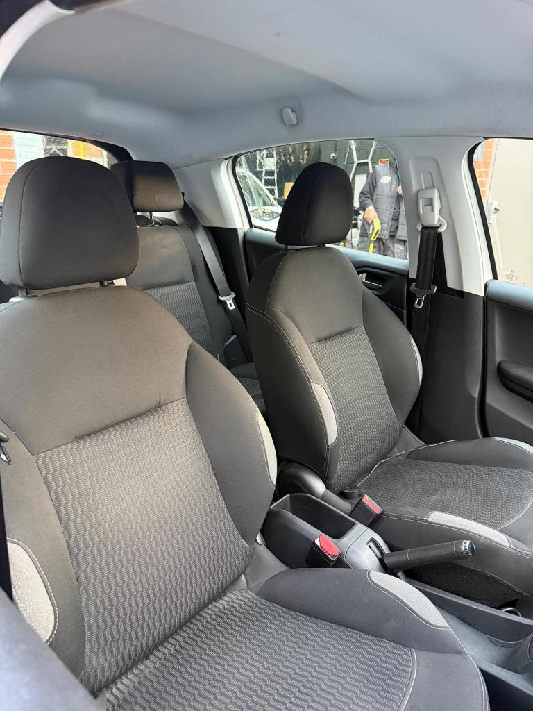 2015 Peugeot 208 1.2 PureTech 82 Active 5dr HATCHBACK PETROL Manual