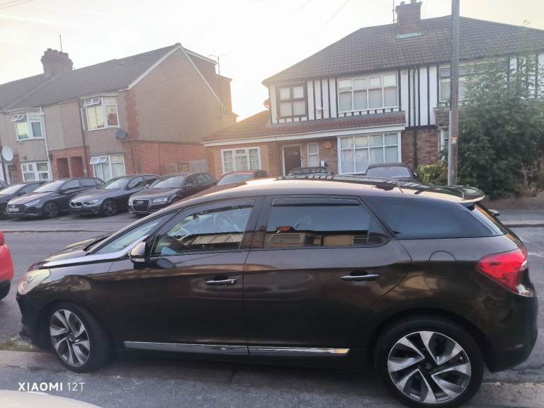 Citroen, DS5, Hatchback, 2012, Manual, 1997 (cc), 5 doors