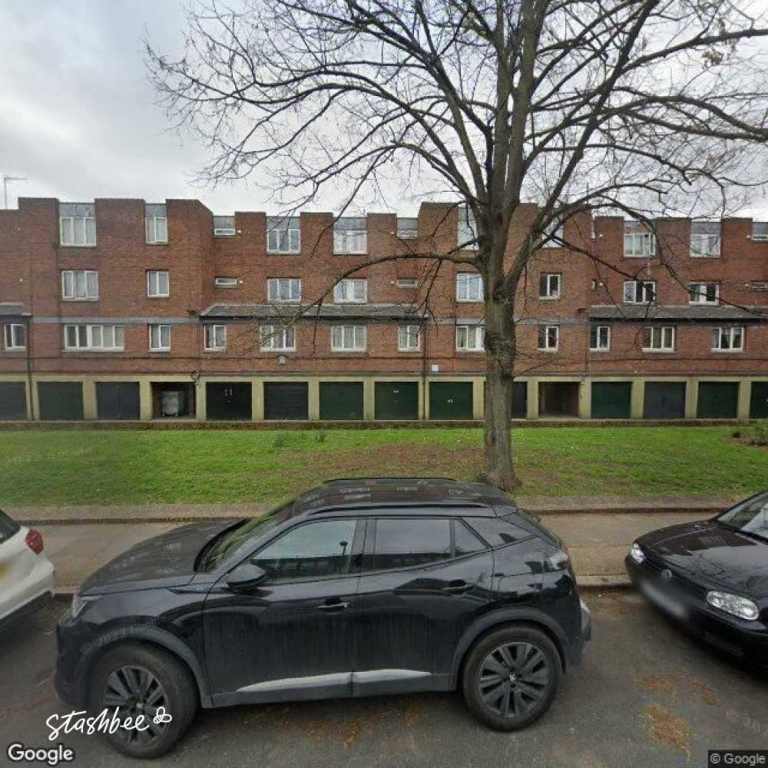 Garage to rent in London (SE15) | Stashbee