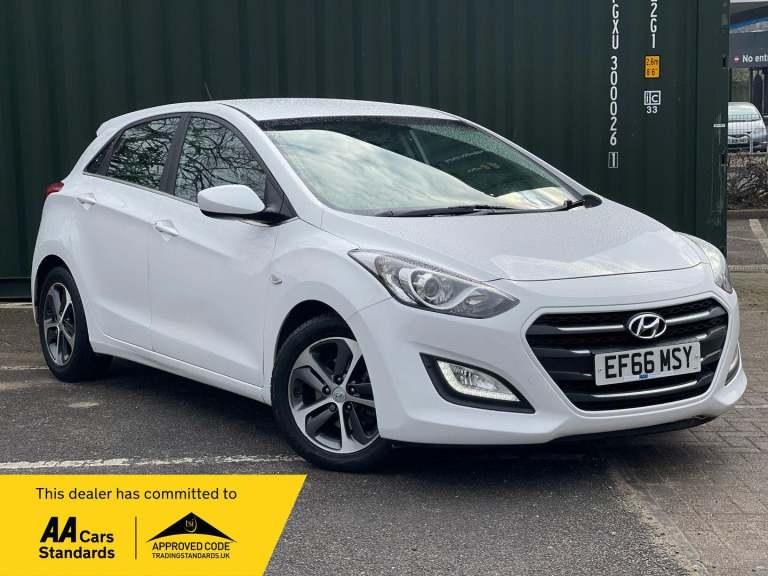 2016 Hyundai i30 1.6 SE Auto Euro 6 5dr HATCHBACK Petrol Automatic