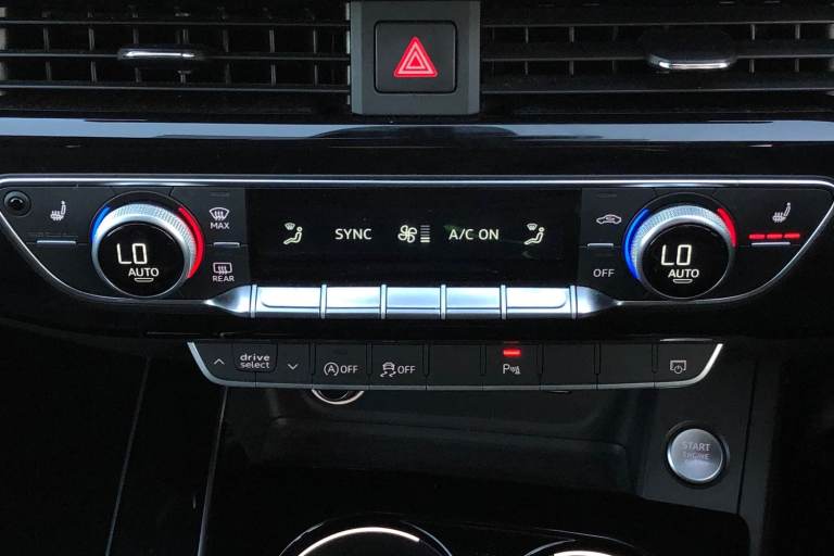 2019 Audi A4 35 TFSI Black Edition 5dr S Tronic Estate PETROL Automatic