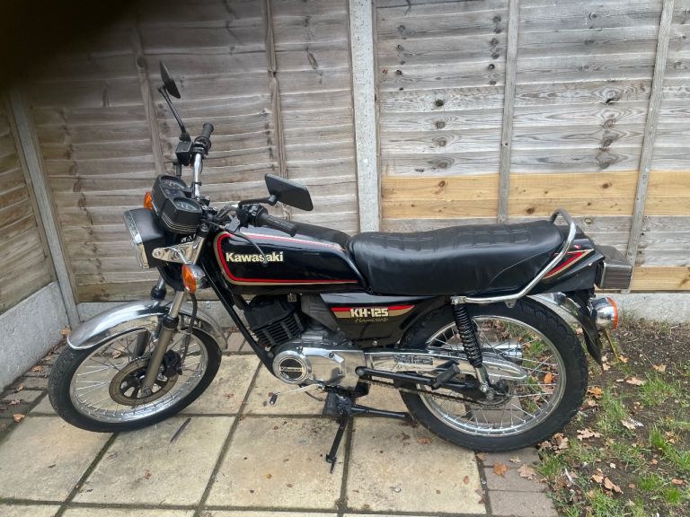 Kawasaki, KH, 1997, 124 (cc)