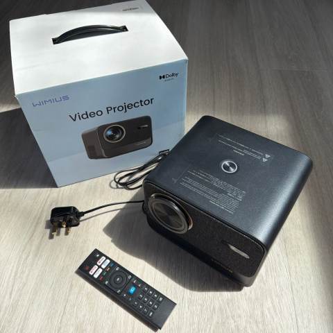 Wimius K9 Video Projector - 700ANSI Keystone - Full HD 1080p WiFi6