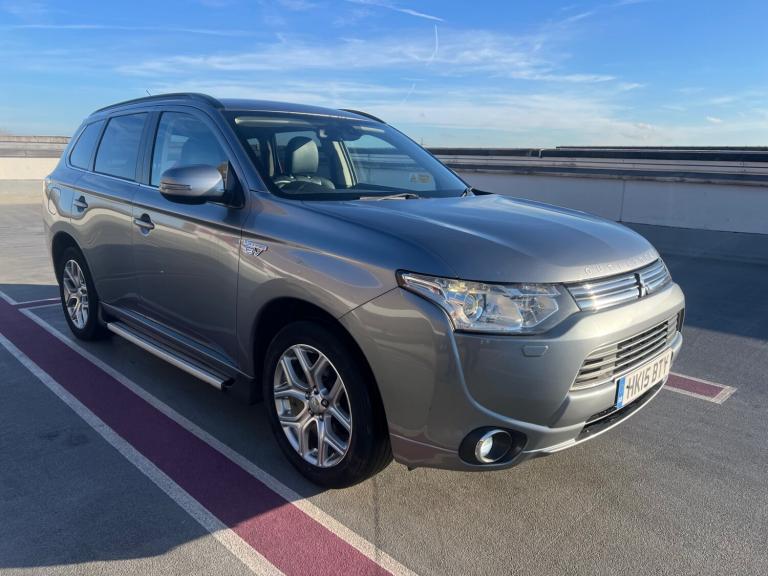 2015 Mitsubishi Outlander 2.0 PHEV GX5hs 5dr Auto ESTATE Petrol Parallel Phev Automatic