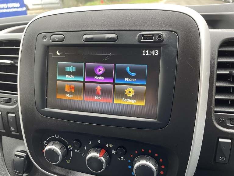 2021 Renault Trafic SL30 ENERGY dCi 120 Business Van PANEL VAN DIESEL Manual