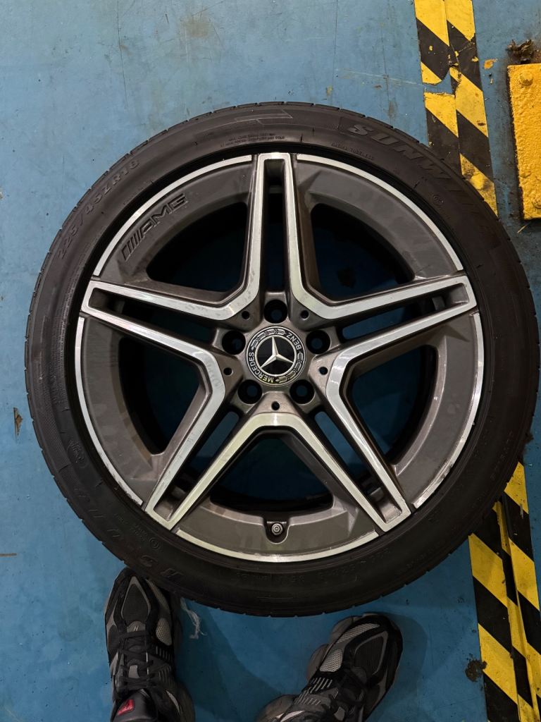 Mercedes alloy (REPAIRED) for CLA 200 20 plate 