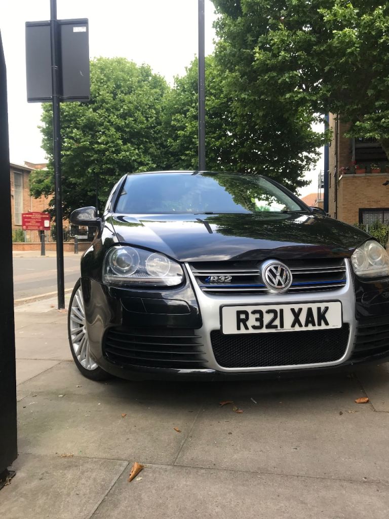 Volkswagen, GOLF r32, Hatchback, 2006, Semi-Auto, 3189 (cc), 3 doors
