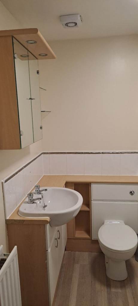 Viewing Recommended!! 2 Bedroom Furnished Property 