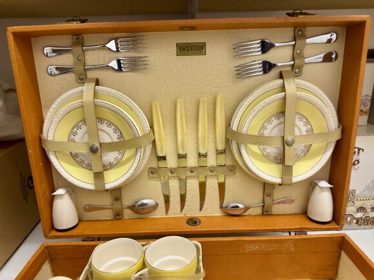 Vintage Brexton Picnic Case