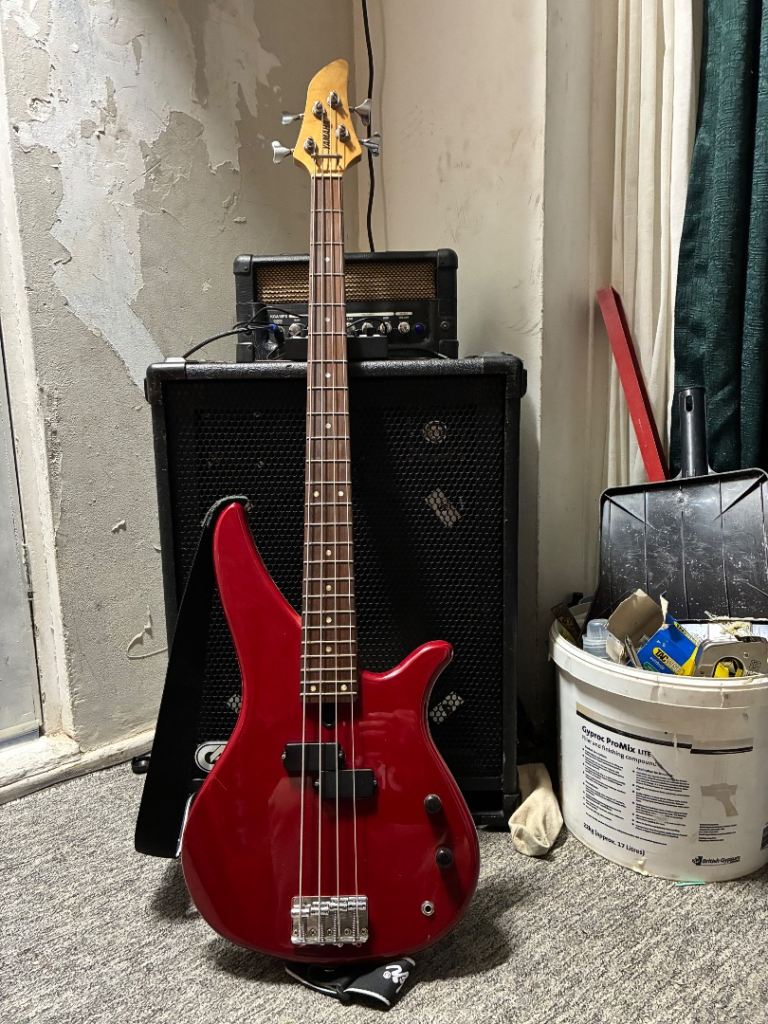 Yamaha rbx 260 bass guitar 
