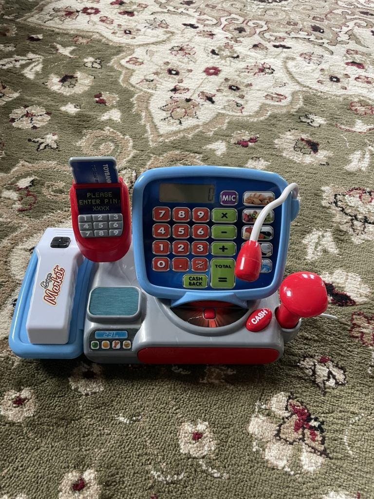 Toy cash register- excellent condition 