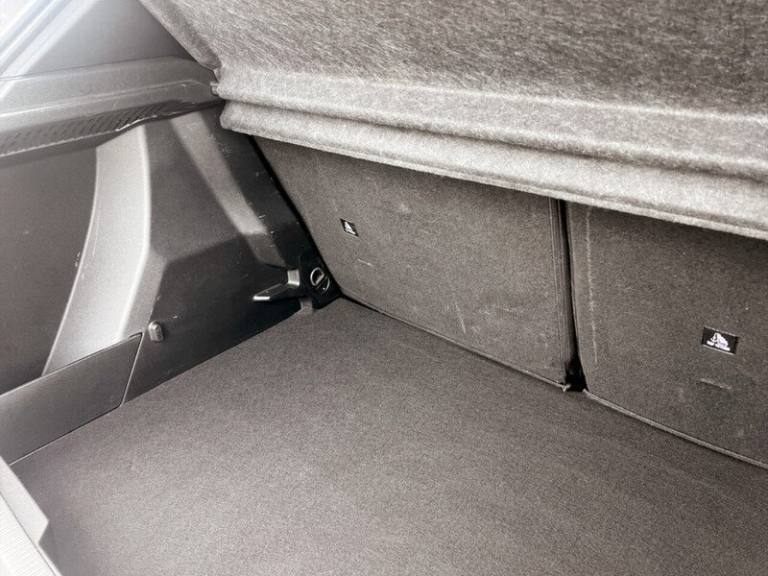 2022 Peugeot 2008 PureTech GT SUV Petrol Manual