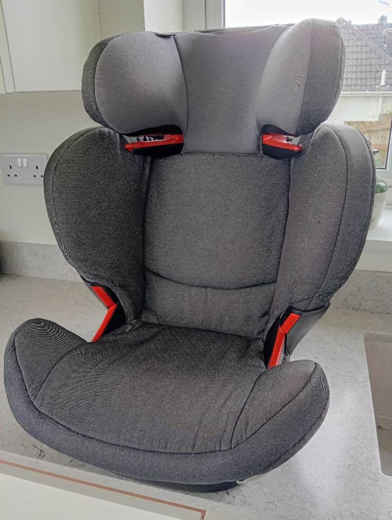 Maxi-Cosi Car isofix Seat – Grey, Good Condition