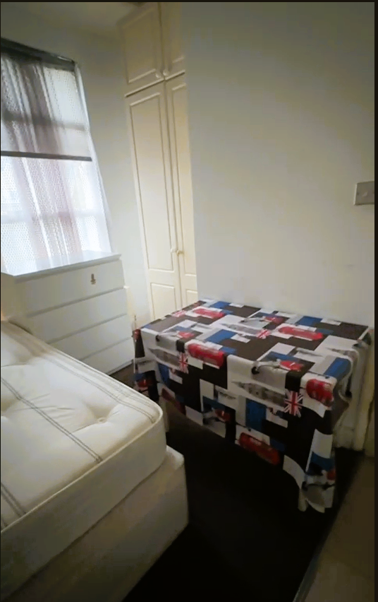 Studio in Seven Sisters
