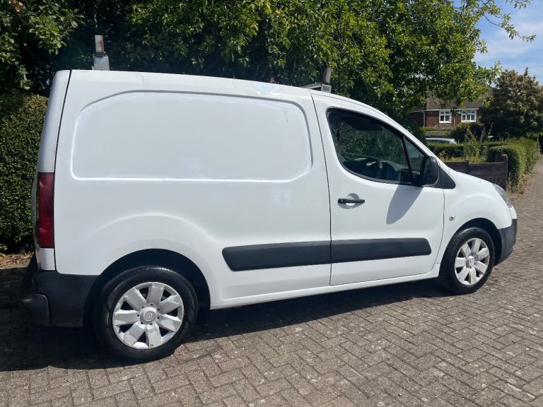 Citroen, BERLINGO, Panel Van, 2011, Manual, 1560 (cc)
