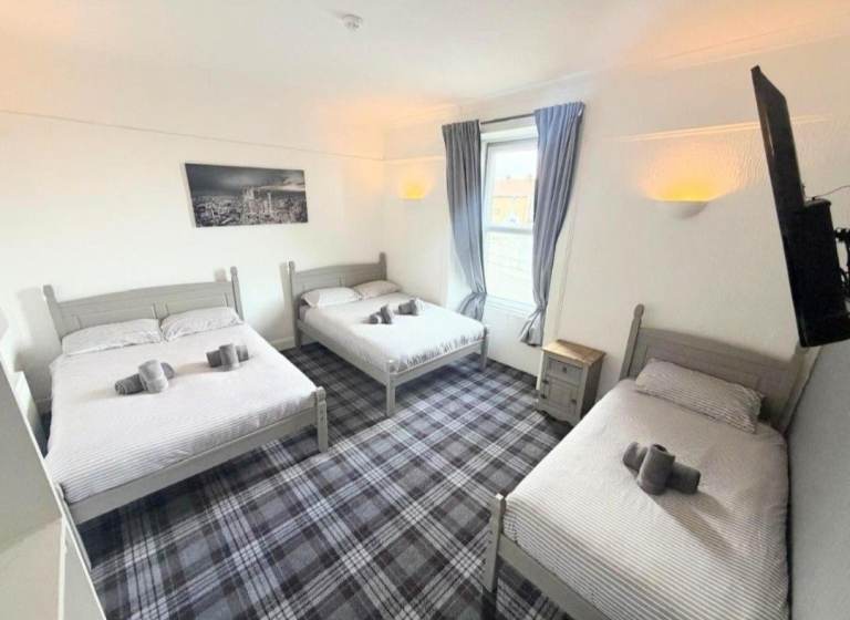Room to Rent - Cowdenbeath, Fife