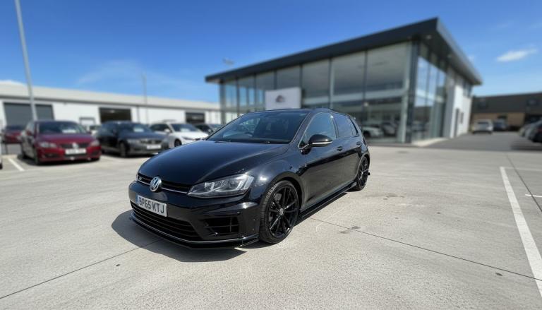 VOLKSWAGEN GOLF 2.0 TSI BlueMotion Tech R 2015
