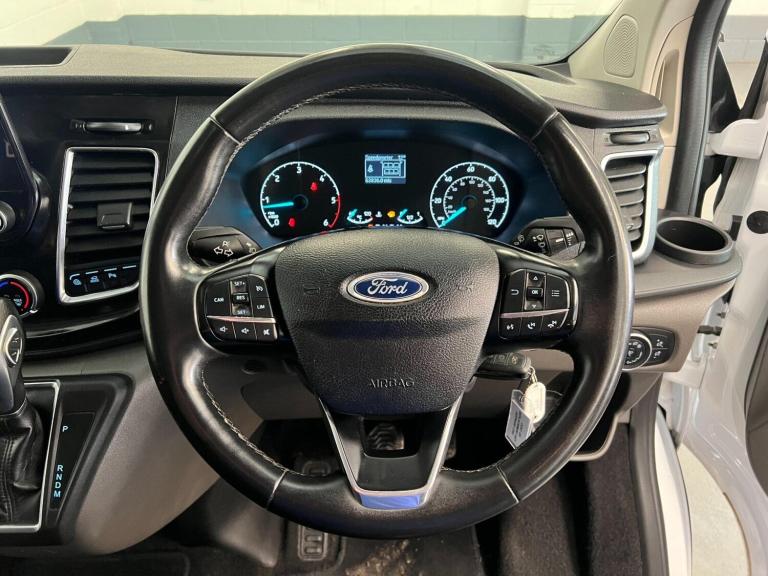 2023 Ford Transit Custom 2.0 320 EcoBlue Limited Crew Van Auto L2 H1 Euro 6 5dr Combi Van Diesel ...