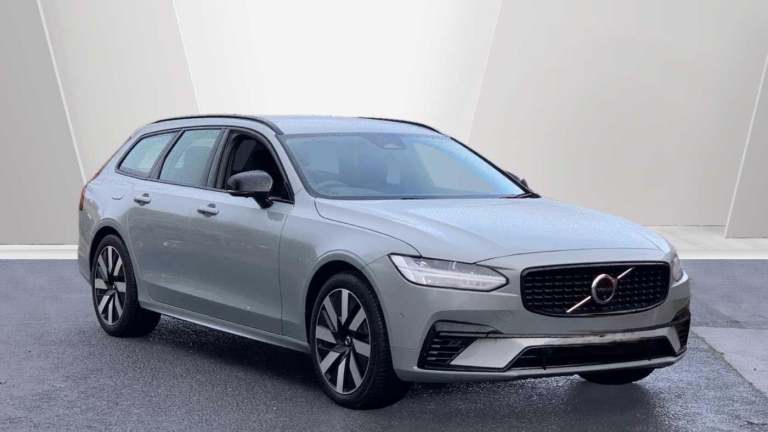  Volvo V90 2.0h T6 Recharge 18.8kWh Plus Dark Estate 5dr Petrol Plug-in Hybrid Auto AW Petrol/Ele...